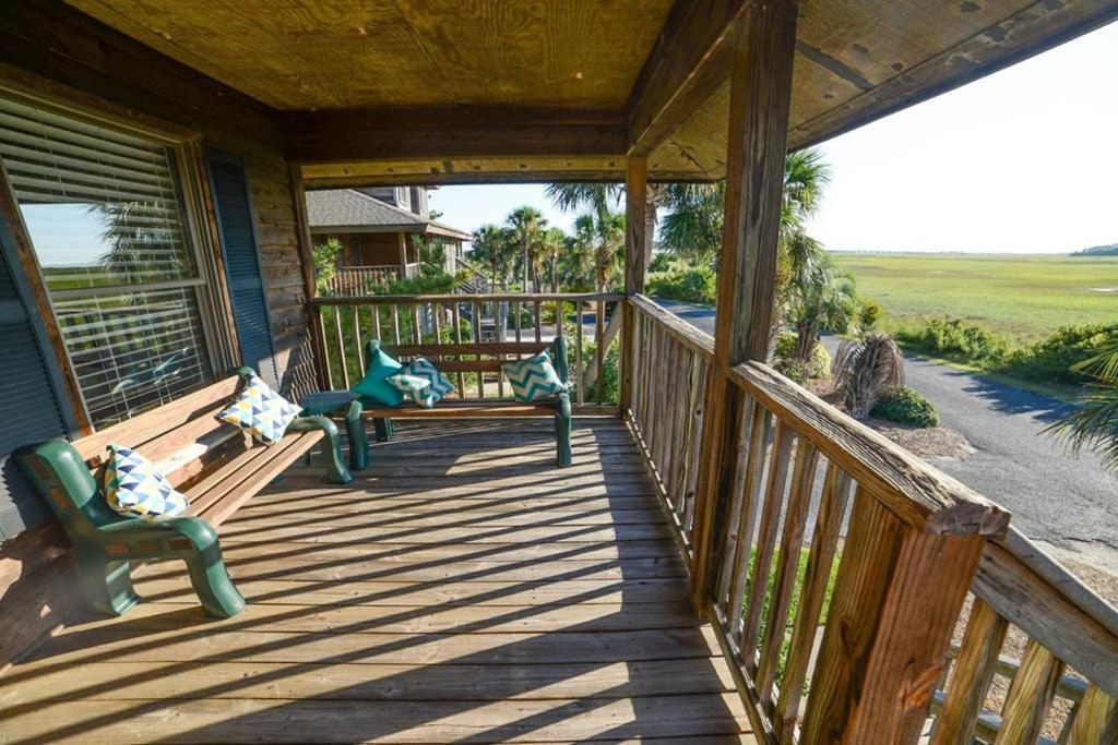 Pelican Point Unobstructed Beach Views Beach Access Out Back Door! Harbor Island Exterior photo